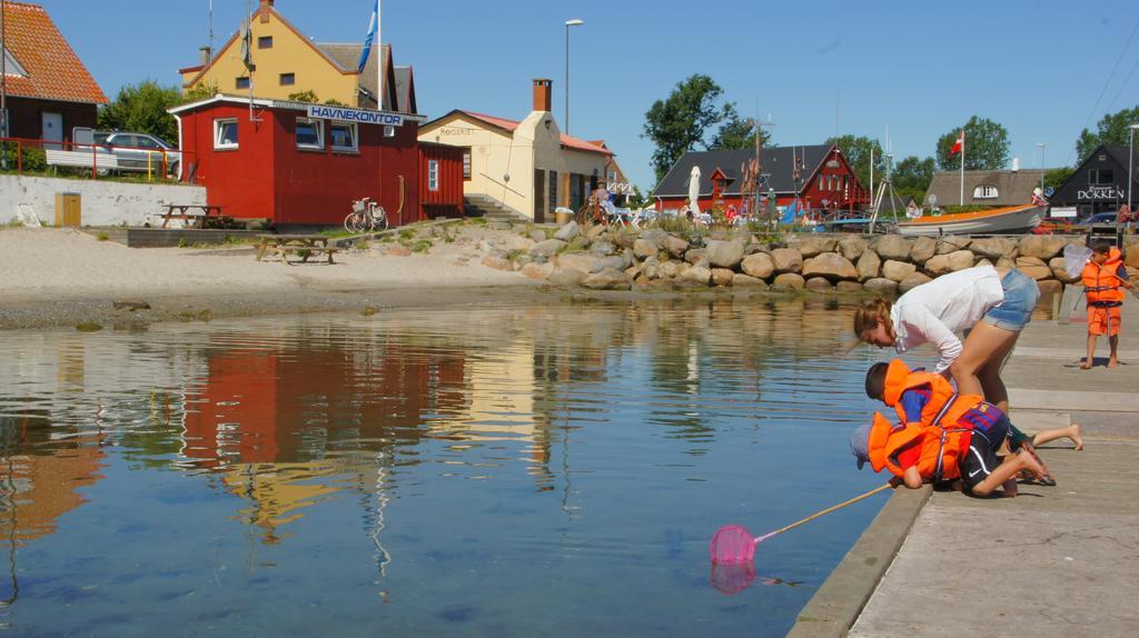 Ballen Badehotel Tranebjerg Buitenkant foto