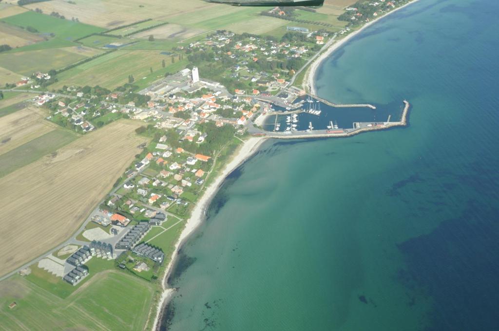 Ballen Badehotel Tranebjerg Buitenkant foto