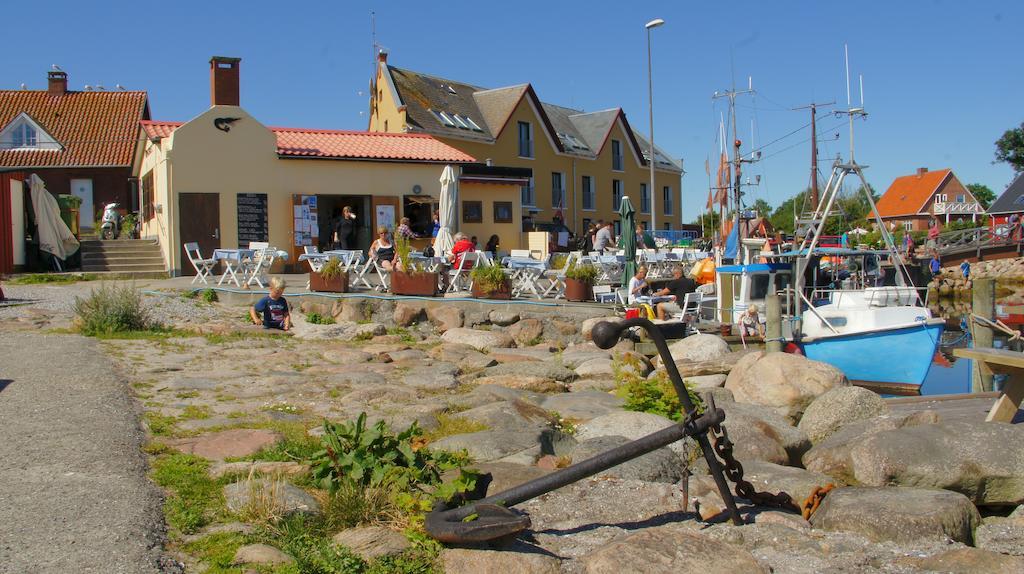 Ballen Badehotel Tranebjerg Buitenkant foto