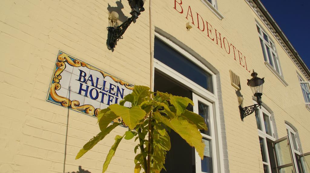 Ballen Badehotel Tranebjerg Buitenkant foto